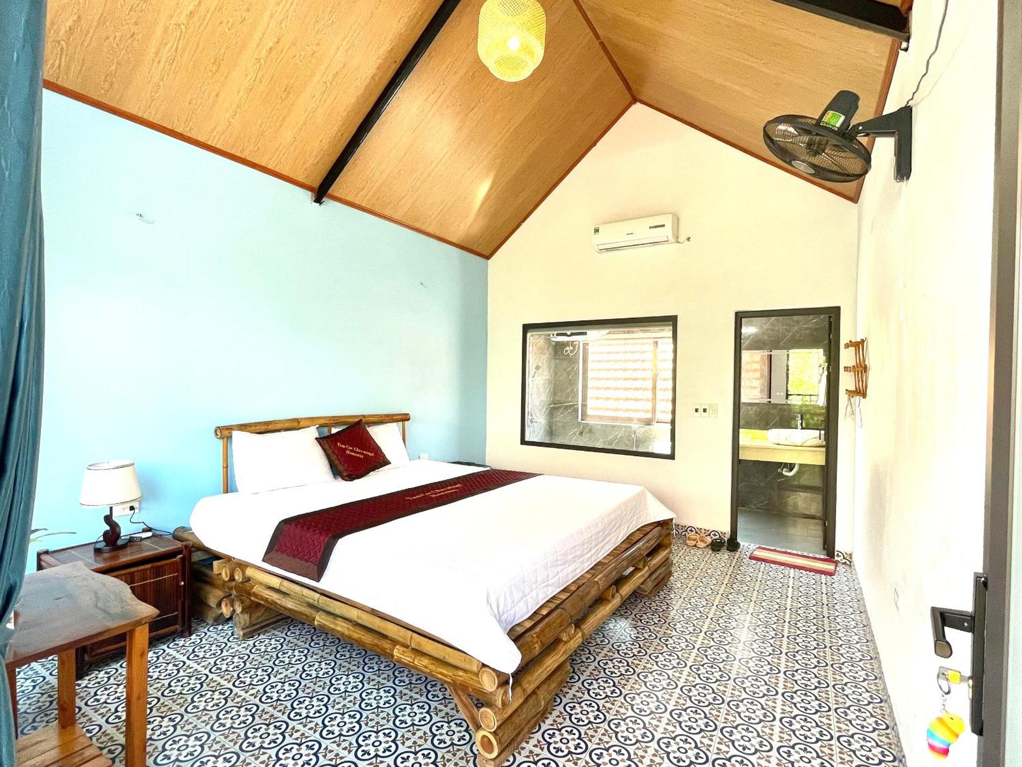 Bed and Breakfast Tam Coc Charming Bungalow Ниньбинь Экстерьер фото